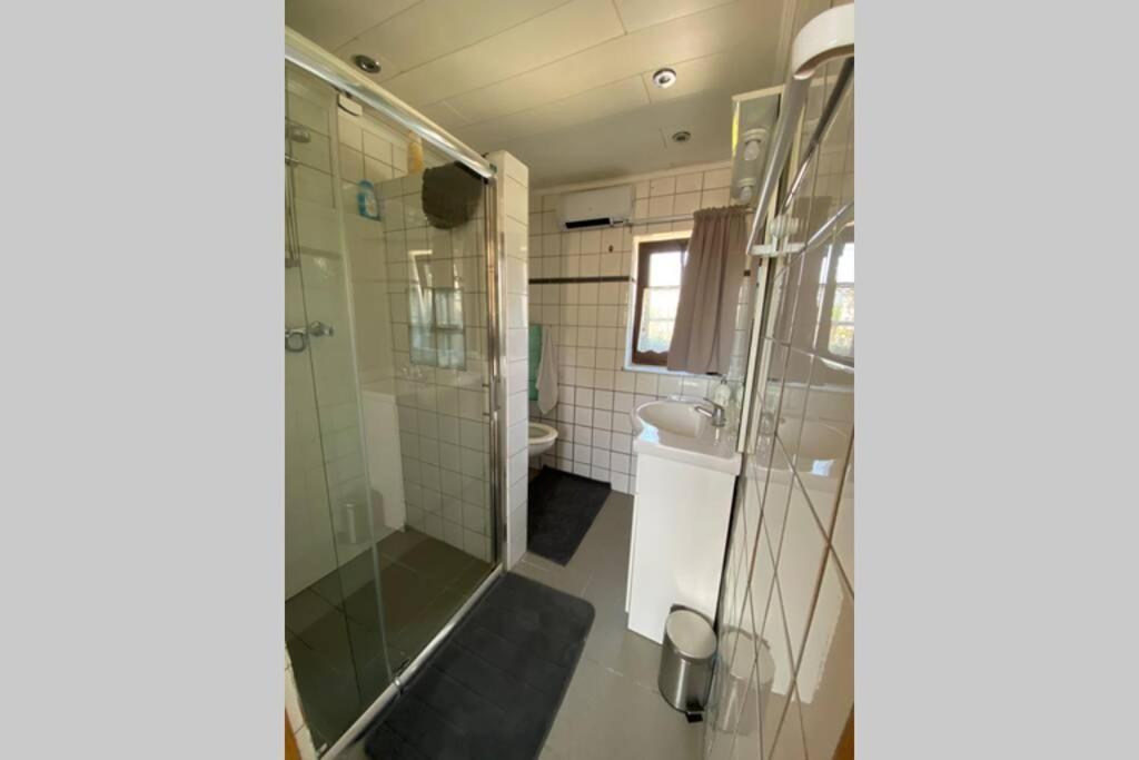 La Petite Maison Bienne-lez-Happart Esterno foto