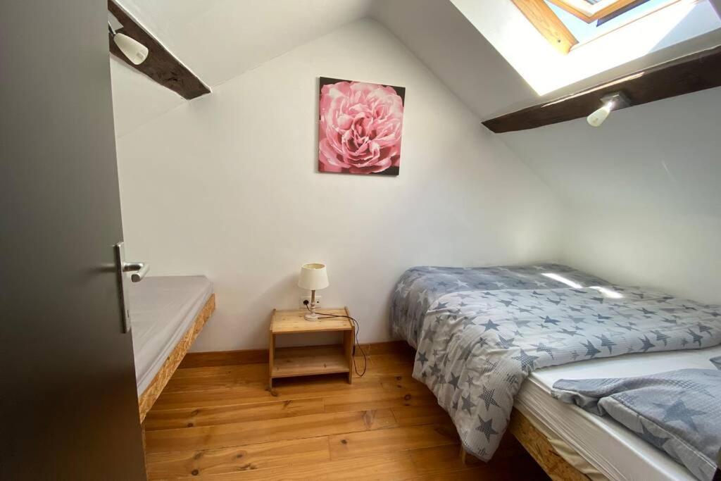 La Petite Maison Bienne-lez-Happart Esterno foto